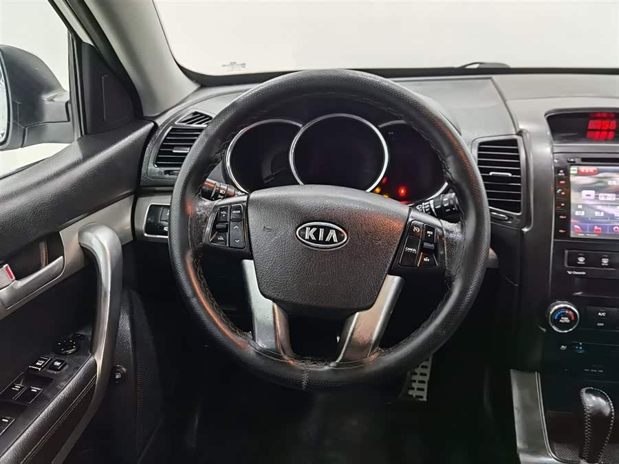 起亚 索兰托 2012 汽车图片 #12