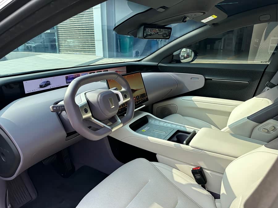 Avatr 12 2024 #12 Avatr 12 2024 car image #12