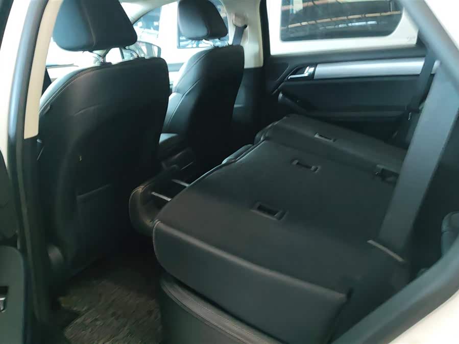 BYD Tang 2019 #12 BYD Tang 2019 car image #12