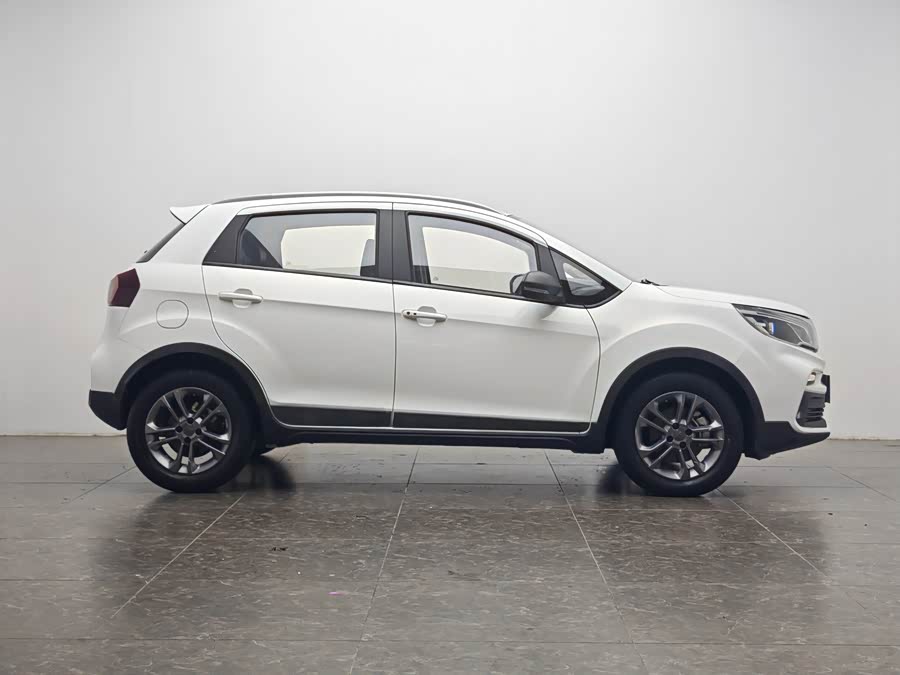 GEELY Vision X3 2020 car image #12