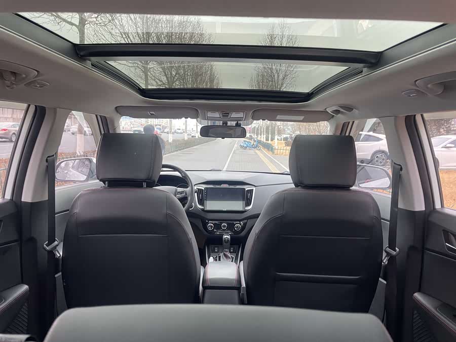 Hyundai ix25 2019 #12 Hyundai ix25 2019 car image #12