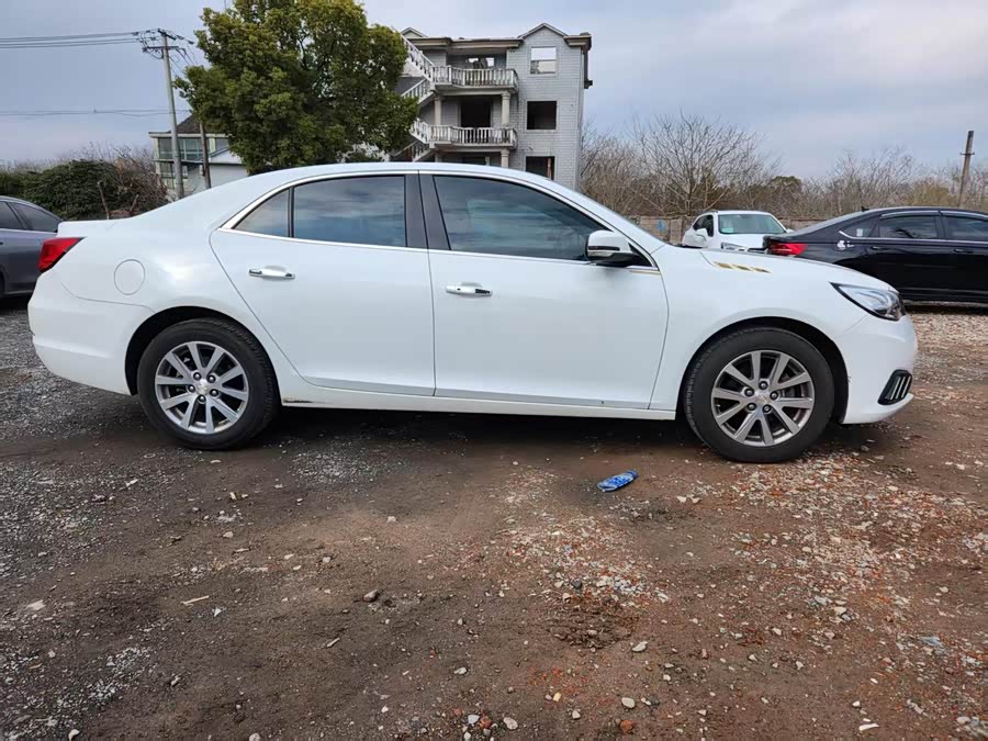 Chevrolet Malibu 2017 car image #12