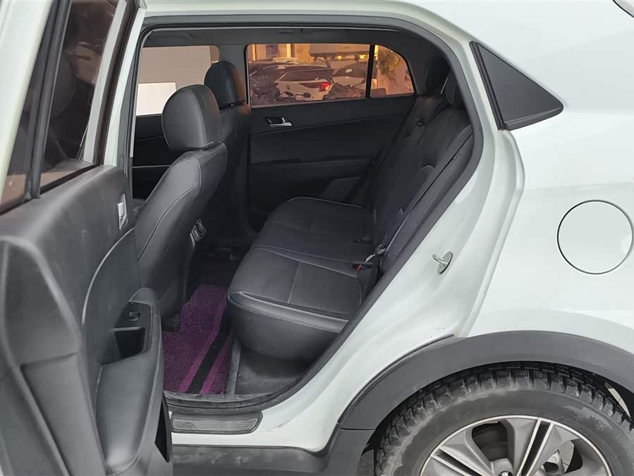 Hyundai ix25 2016 car image #12