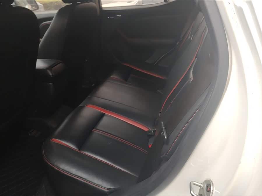 Soueast DX3 2016 صورة سيارة #12