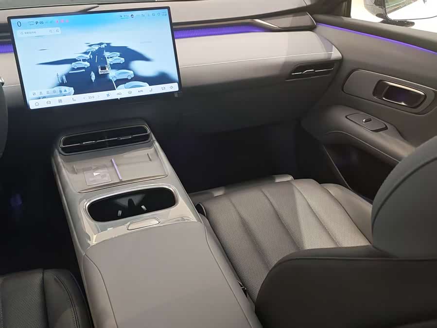 Deepal L06 2026 imagem de carro #12