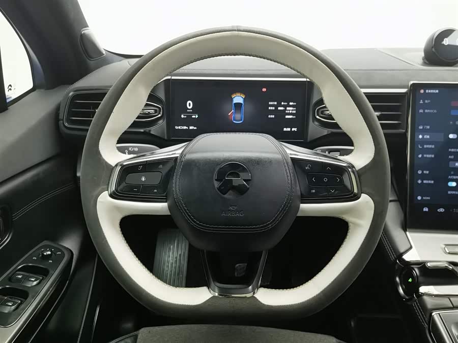 蔚来 蔚来EC6 2021 汽车图片 #12