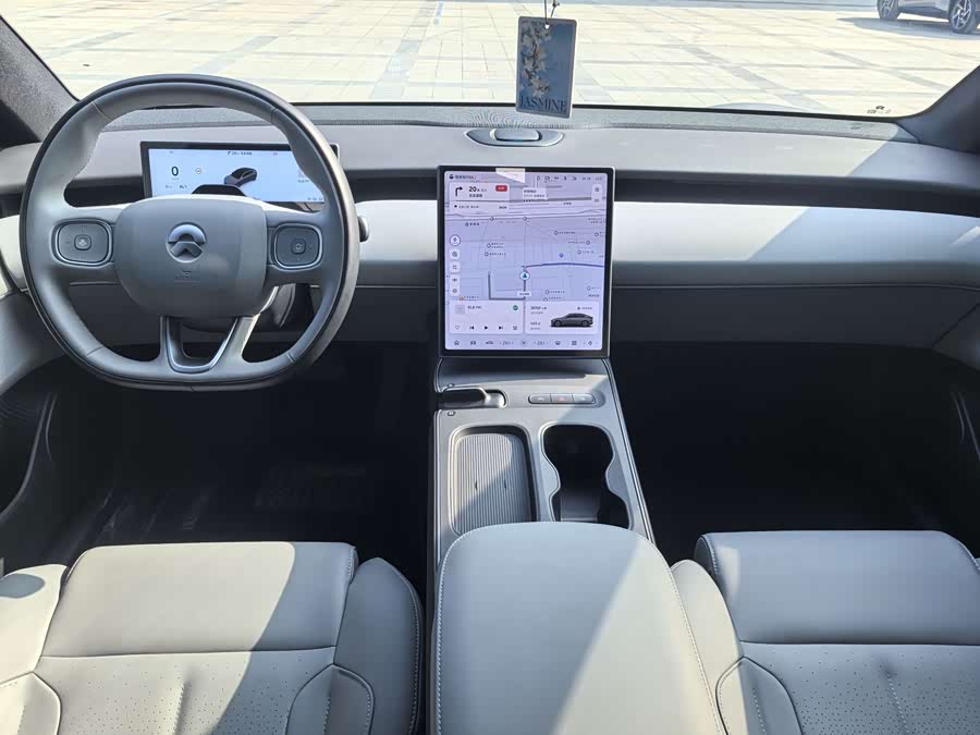 NIO ET5 2024 imagen de coche #12