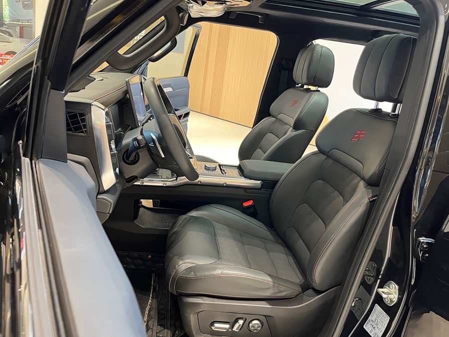 Jetour Traveller 2023 car image #12