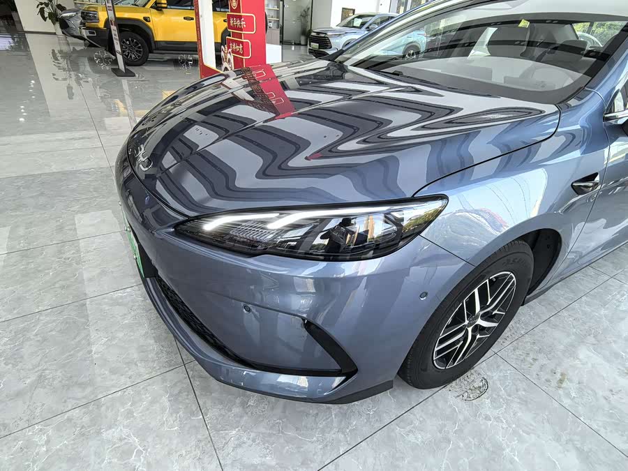 BYD Seal 05 DM-i 2025 car image #12