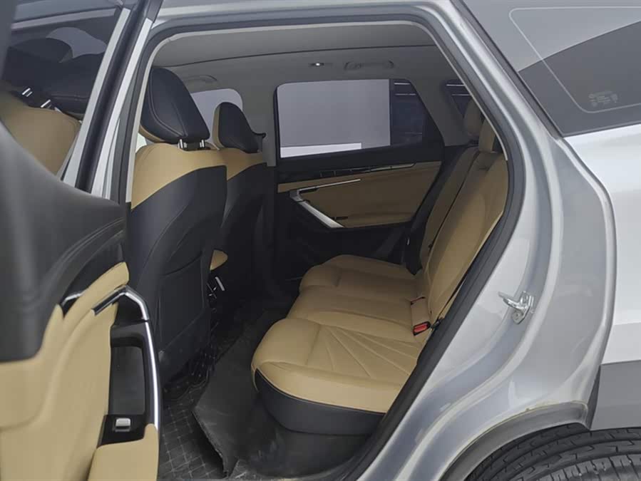 GEELY Boyue L 2023 car image #12