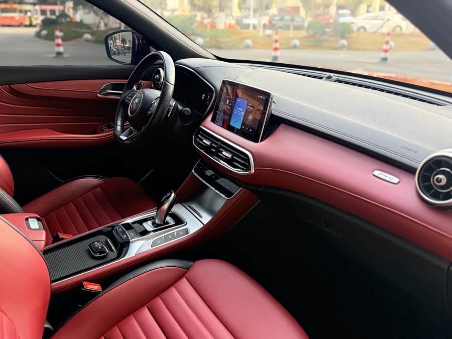 MG HS 2020 car image #12