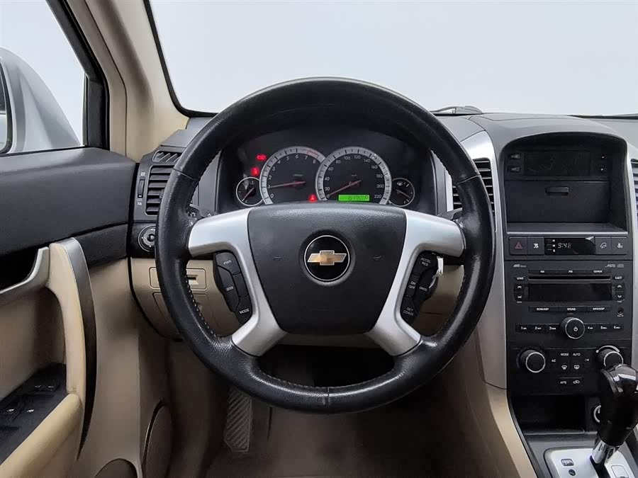 Chevrolet Captiva (Imported) 2010 car image #12