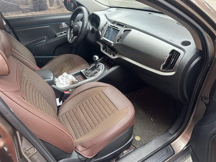 Kia Sportage R 2015 car image #12