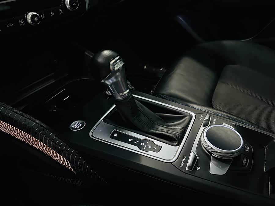 奥迪 奥迪Q2L e-tron 2021 汽车图片 #12