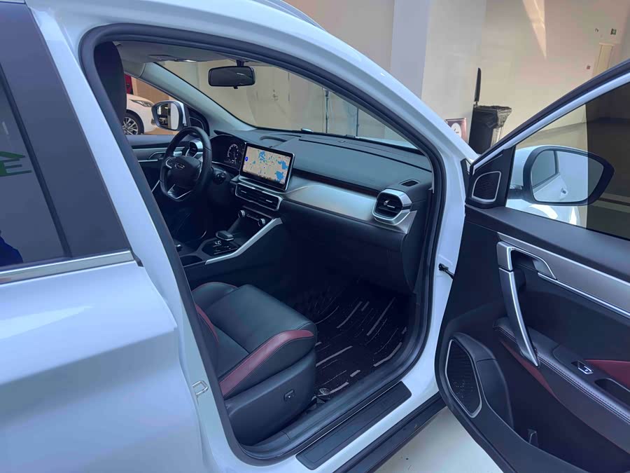 GEELY Coolray 2021 #12 GEELY Coolray 2021 car image #12