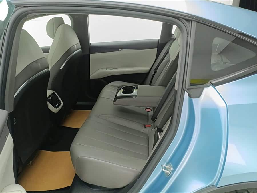 Deepal L07 2024 изображение автомобиля #12