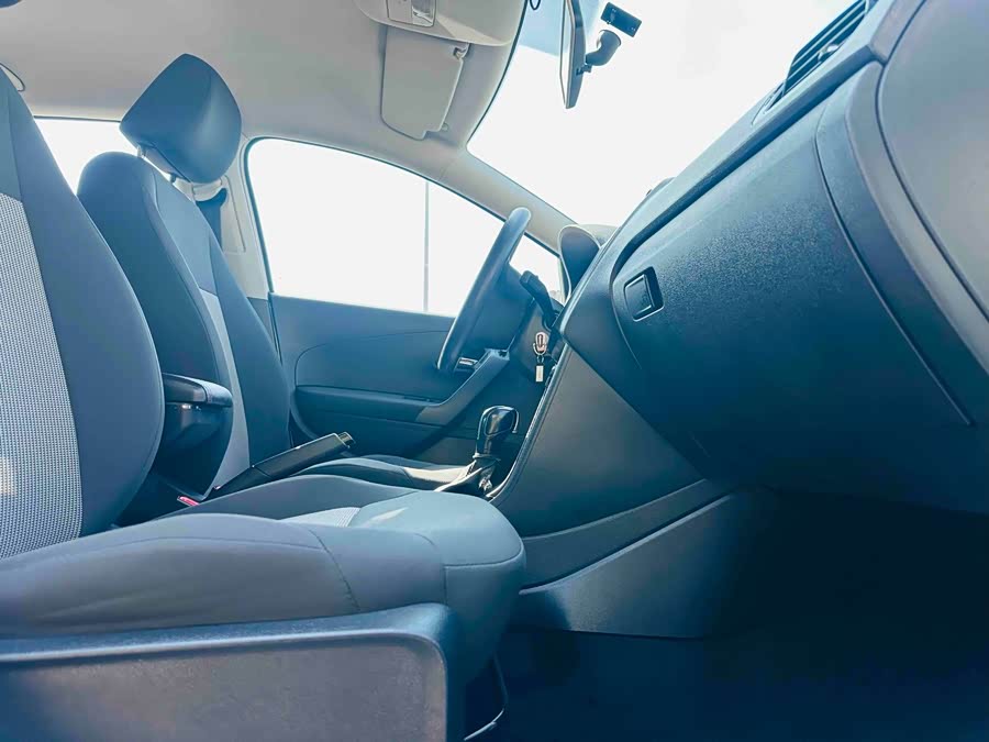 Volkswagen Polo 2018 immagine di auto #12