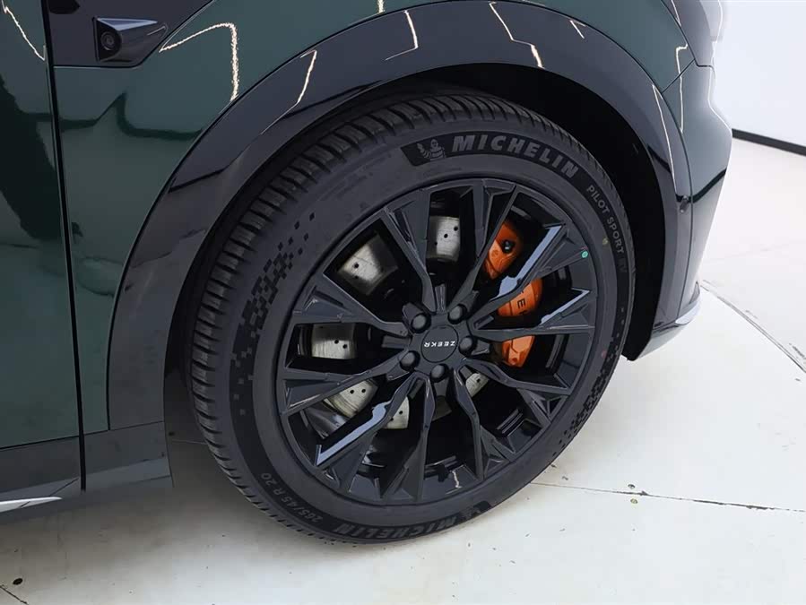 Zeekr 7X 2026 car image #12