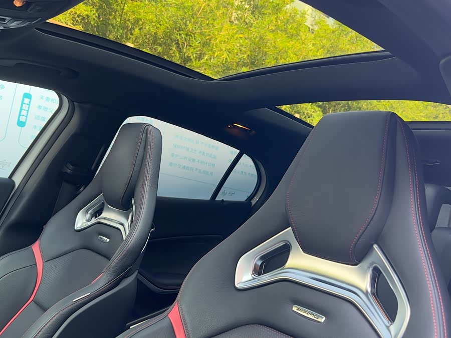 Mercedes-Benz GLA AMG 2016 صورة سيارة #12