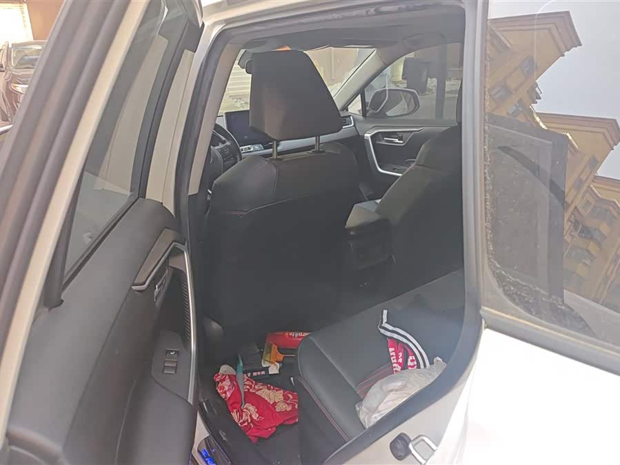 Toyota RAV4 Hybird E+ 2021 car image #12