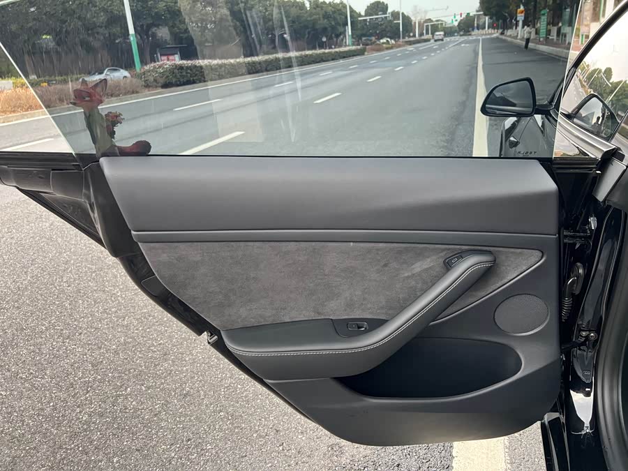 特斯拉 Model 3 2023 汽车图片 #12