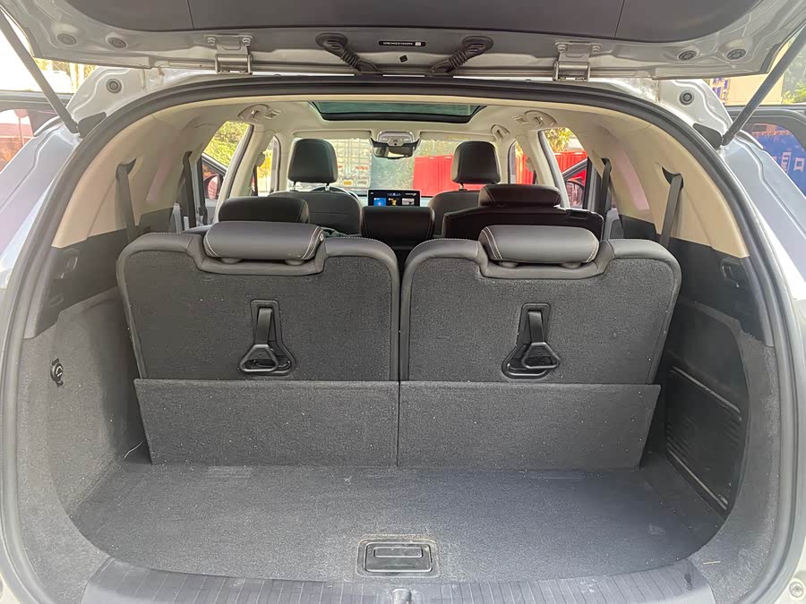 BYD Tang 2018 car image #12