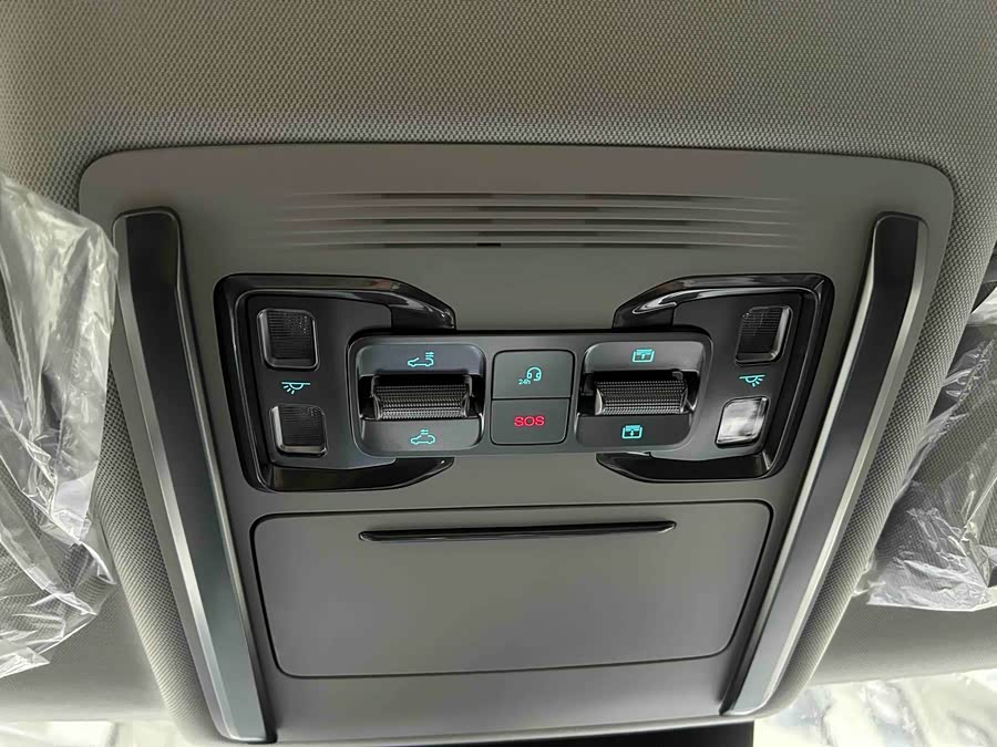 FangChengBao Tiger 3 2025 car image #12