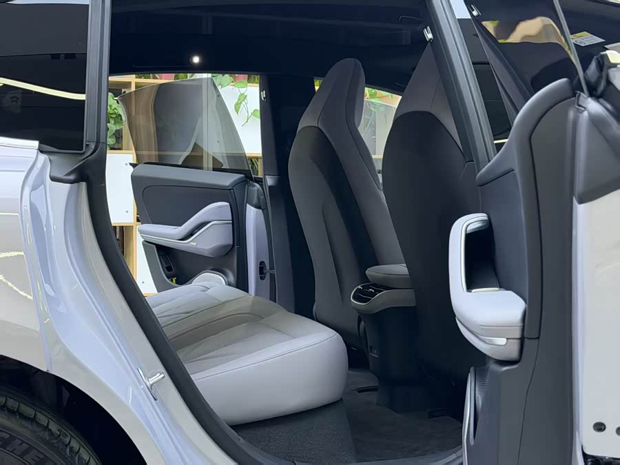 蔚来 蔚来ET5 2025 汽车图片 #12