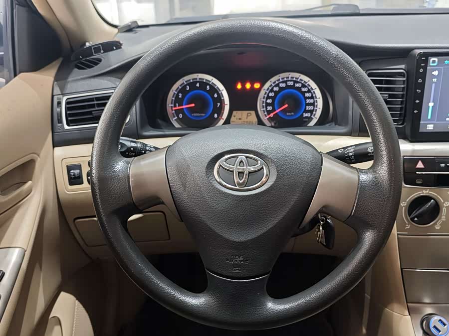 Toyota Corolla (Classic) 2013 car image #12