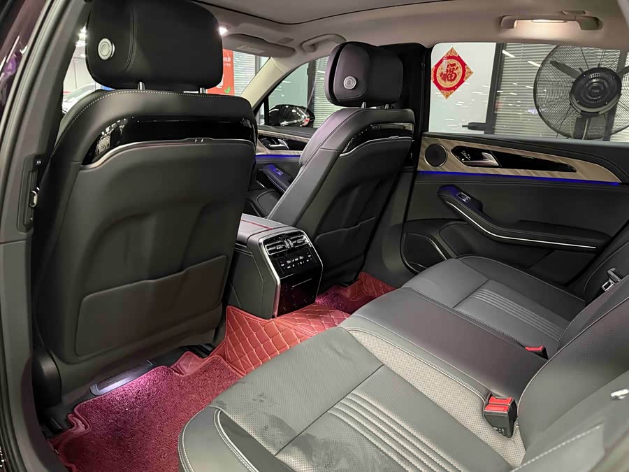 HongQi H9 2021 car image #12