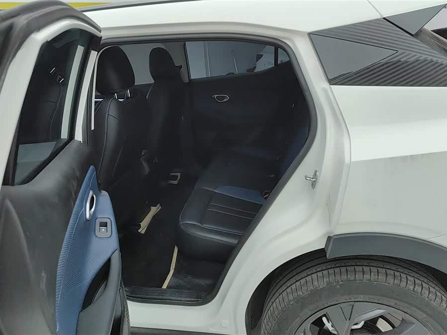 GAC Trumpchi GS3 2025 car image #12