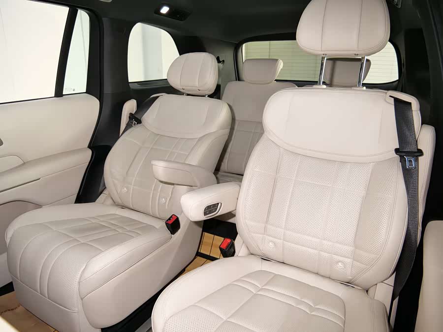 Deepal S09 2025 imagen de coche #12