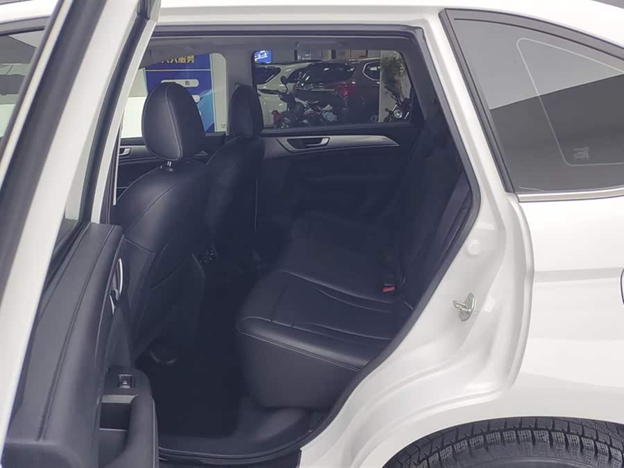Haval M6 2021 car image #12