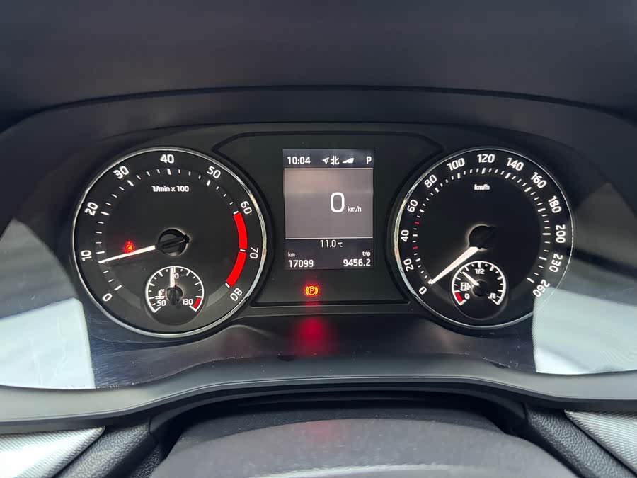 Skoda Octavia 2016 car image #12