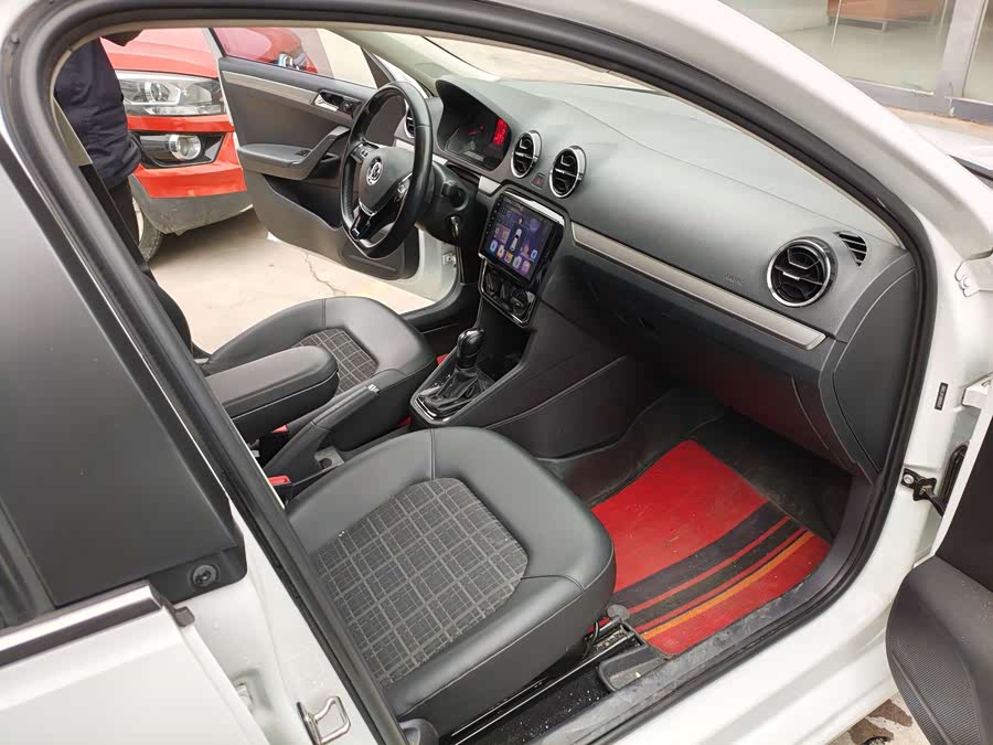 Jetta Jetta 2018 #12 Jetta Jetta 2018 car image #12