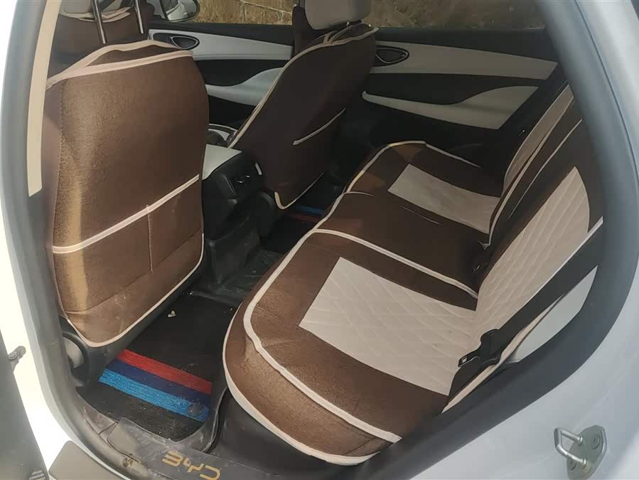 BYD Seal 05 DM-i 2025 immagine di auto #12