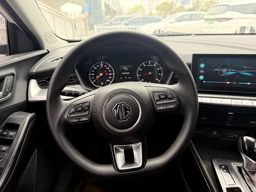 MG 5 2024 car image #12