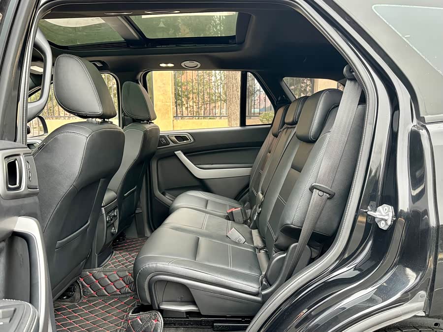 Ford Everest 2019 car image #12