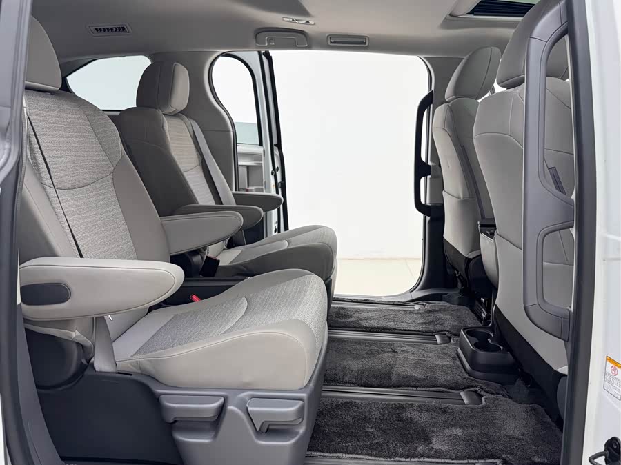 Toyota Sienna 2022 imagen de coche #12