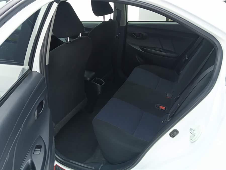 Toyota Yaris L Zhixiang 2018 immagine di auto #12