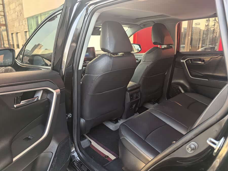 Toyota RAV4 Hybird E+ 2021 car image #12