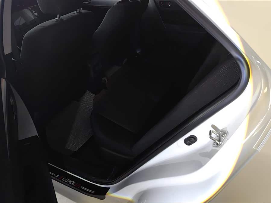 Toyota Corolla Hybird E+ 2020 car image #12