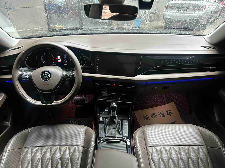 Volkswagen Passat 2021 изображение автомобиля #12