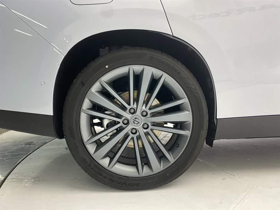 Leapmotor C16 2025 immagine di auto #12