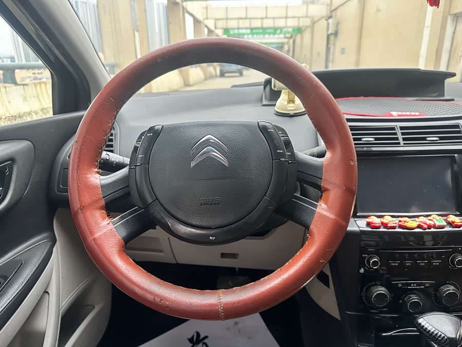 Citroen C-Quatre 2013 car image #12