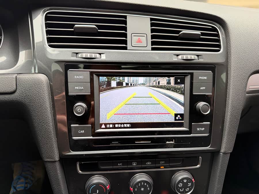 Volkswagen Golf 2018 #12 Volkswagen Golf 2018 car image #12