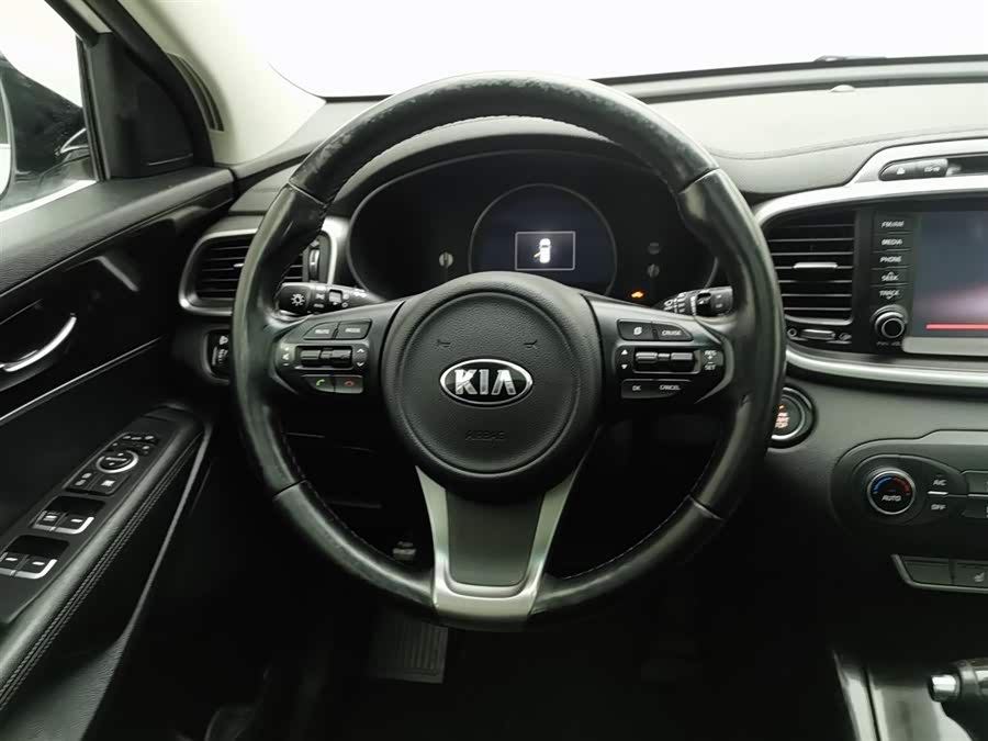 Kia Sorento 2016 immagine di auto #12