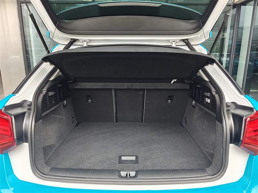 Audi Q2L 2019 imagem de carro #12