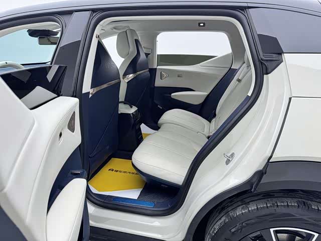 极氪 极氪X 2024 汽车图片 #12