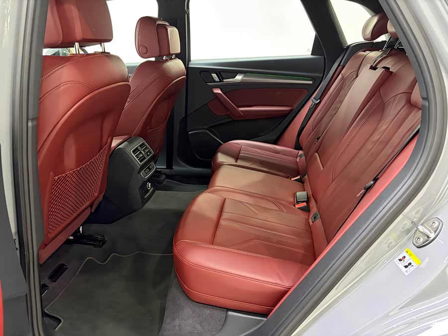 Audi Q5L 2024 imagem de carro #12